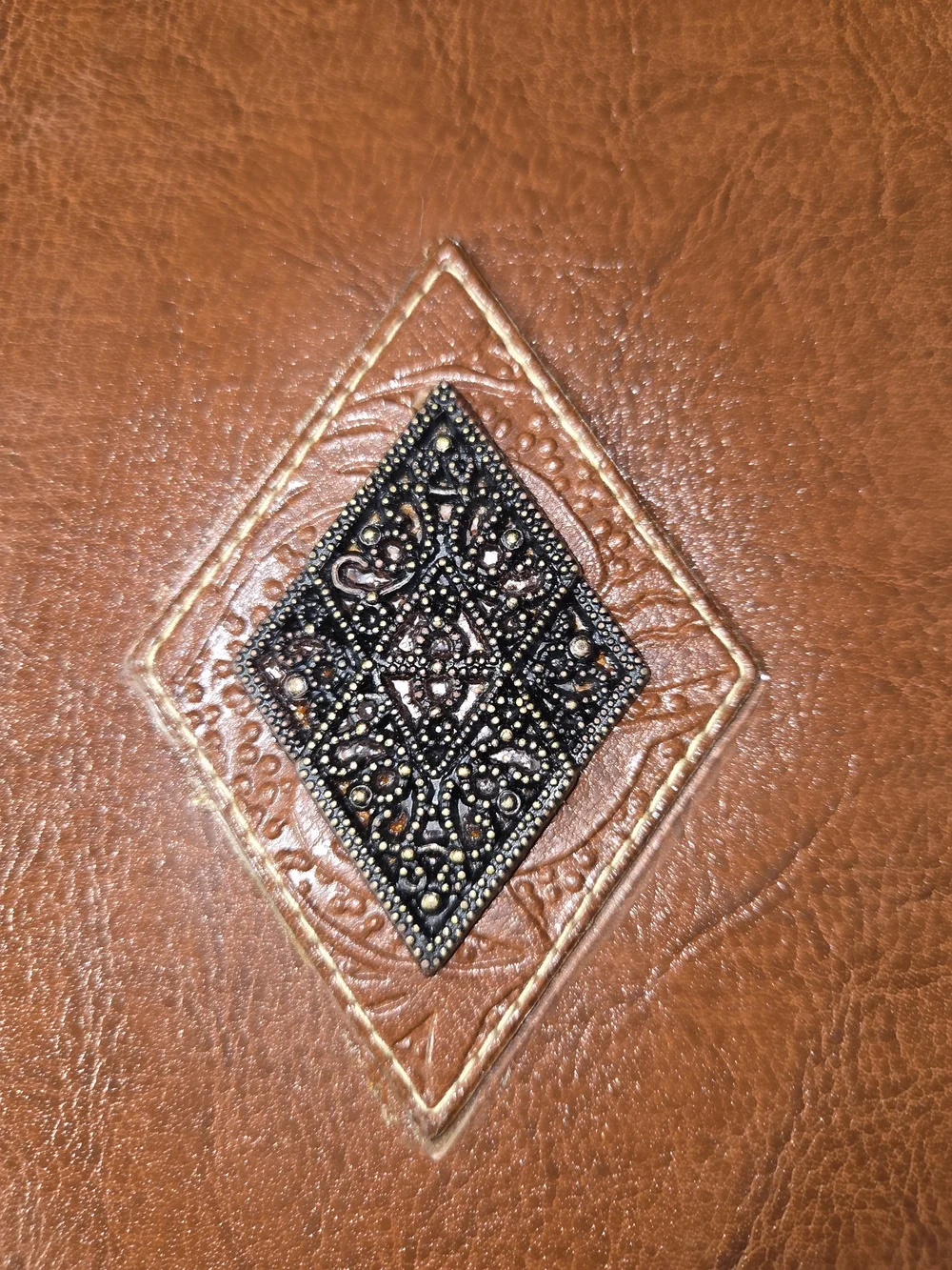 Vintage Heritage Style Faux Leather Scrapbook